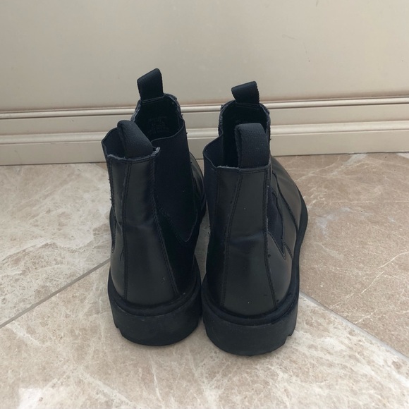 Zara Men's Classic Black Leather Ankle Boots - Picture 4 of 7